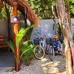 HostPal Casa Lam Retiro de Bienestar